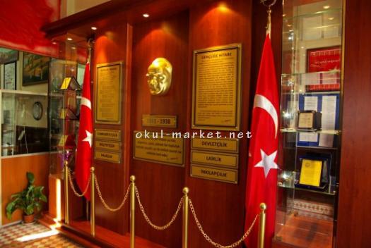 Atatürk Köşesi Ahşap Zeminli Köşeler Atatürk Köşesi 